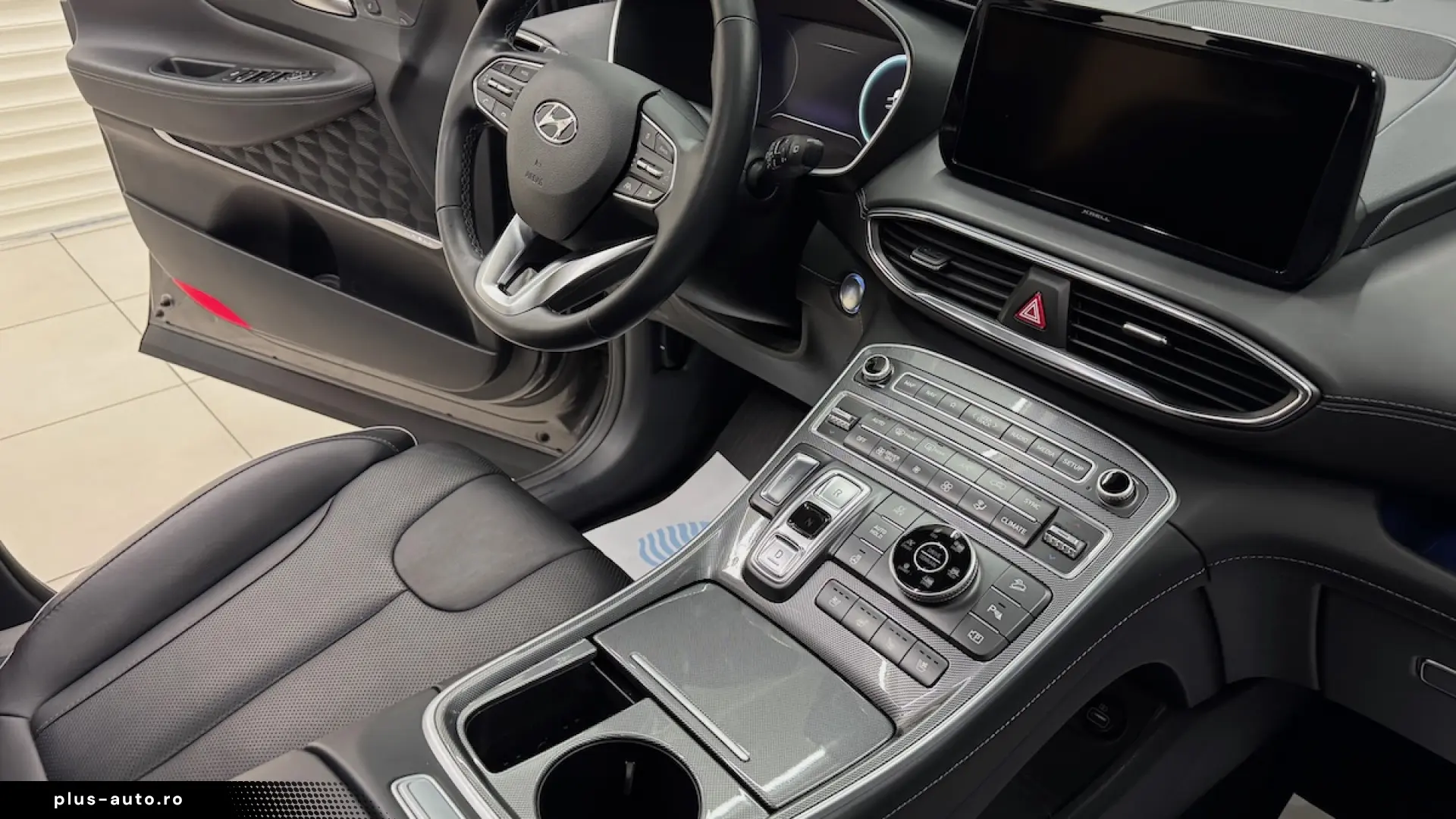 Hyundai SantaFe Plug-in hybrid 4WD 265 CP Luxury