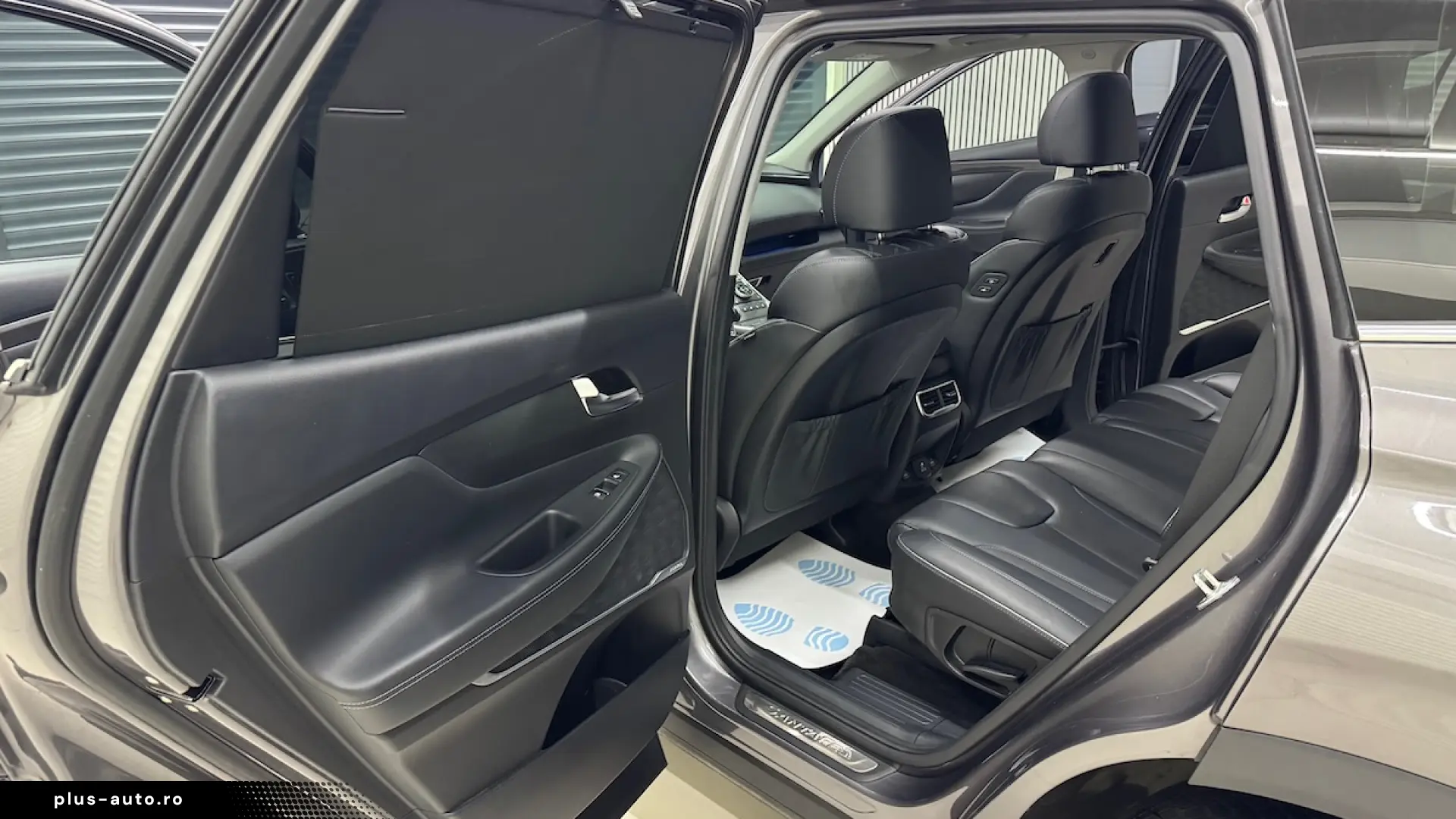 Hyundai SantaFe Plug-in hybrid 4WD 265 CP Luxury