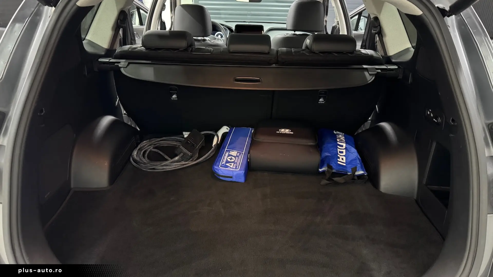 Hyundai SantaFe Plug-in hybrid 4WD 265 CP Luxury