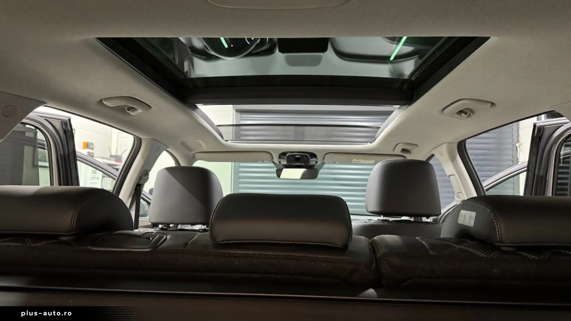 Hyundai SantaFe Plug-in hybrid 4WD 265 CP Luxury