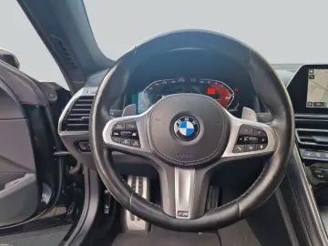 BMW 840i M package Laser Navi Soft Close