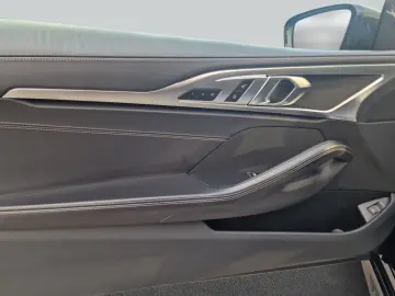BMW 840i M package Laser Navi Soft Close
