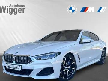 BMW 840 i Gran Coupe Laser Sport package HUD