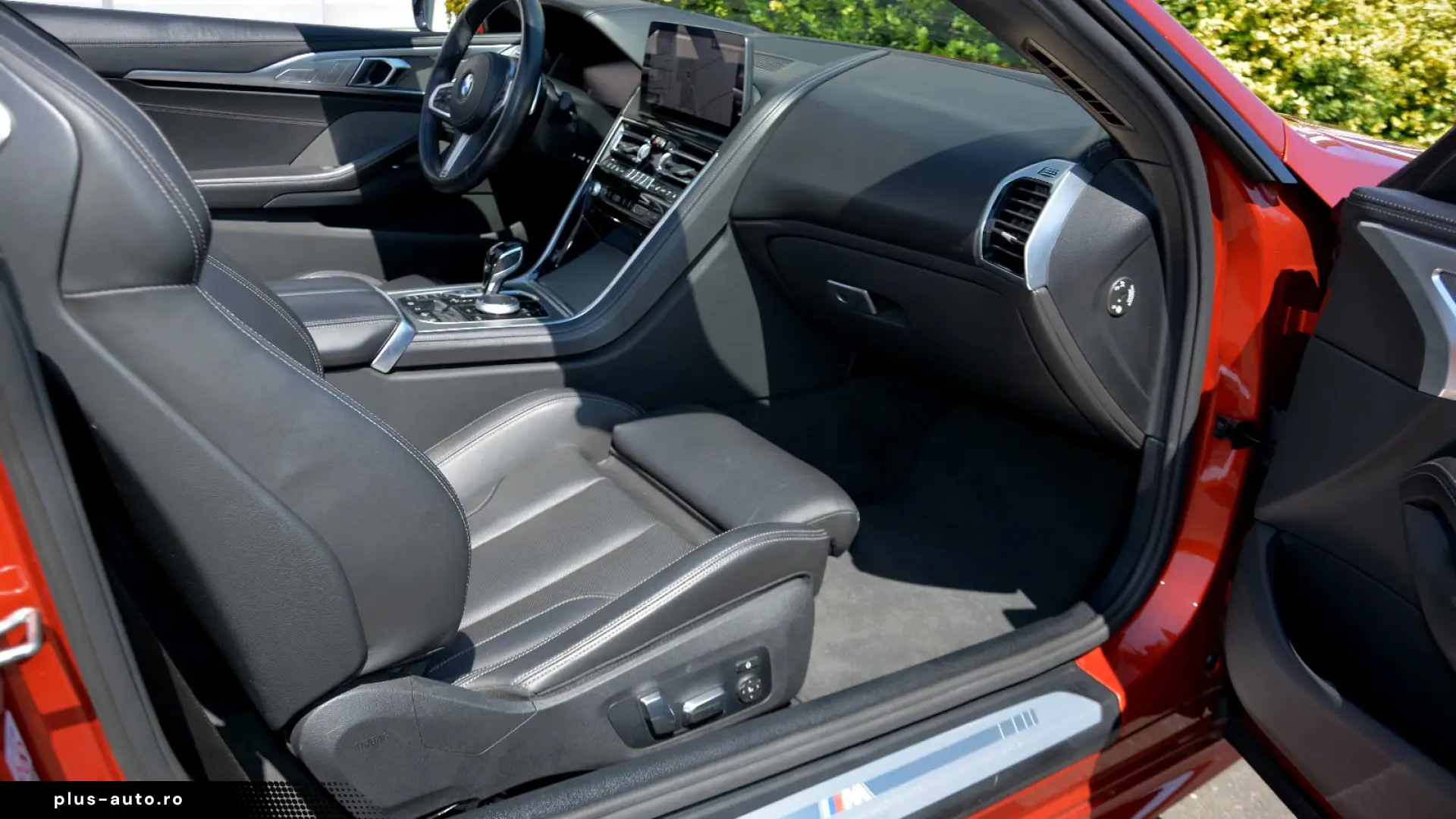 BMW 840i Cabrio SUNSET ORANGE