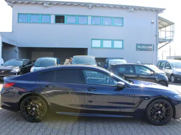 BMW 840i xDrive Gran Coupé Carbon Package Head-Up
