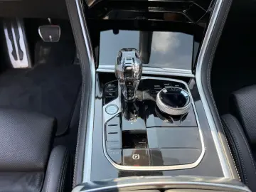 BMW 840 d M SPORT xDrive DAPro LASER 360  HK HUD