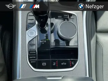 BMW 840 i Cabrio M-Paket Pro B&W Laser Softclose