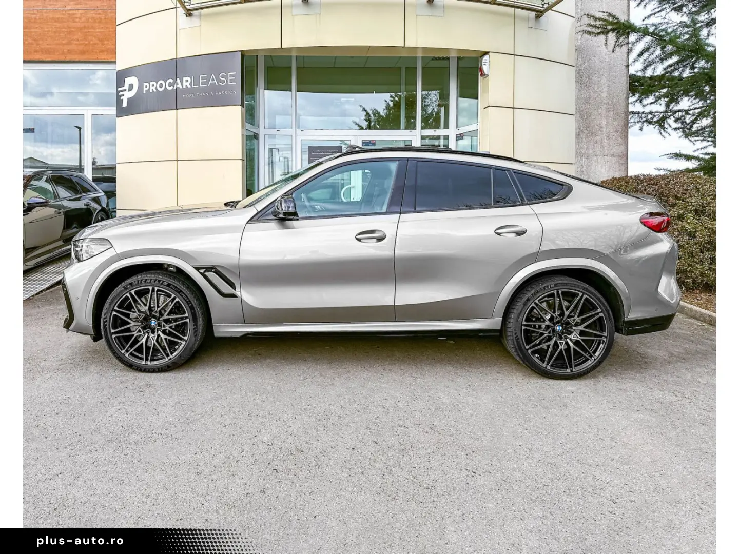 BMW X6 M Competition  Pano Display Soft Keles 360  A
