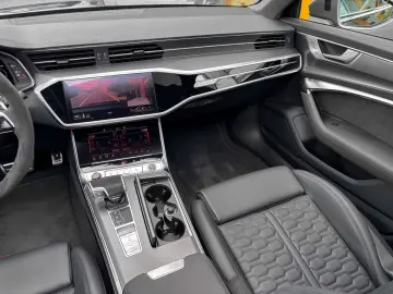 AUDI RS6 RS6 PERFORMANCE 4.0 TFSI quattro  22  360  H