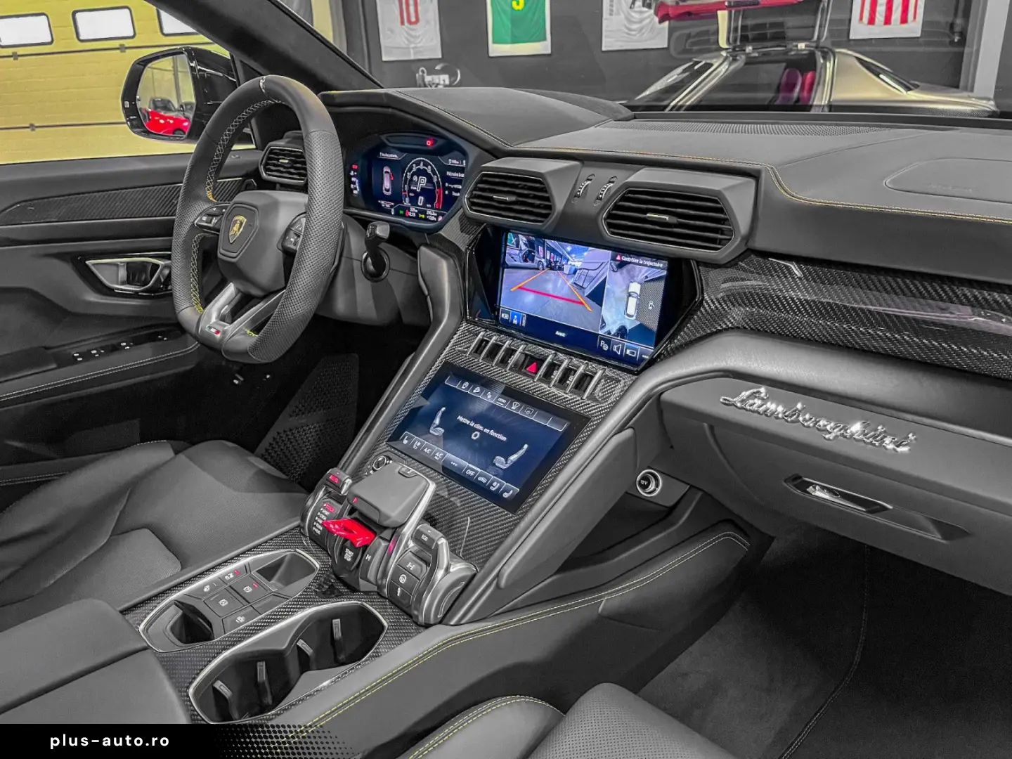 LAMBORGHINI Urus URUS S  AKRAPOVIC B&O 3d 23  PANO XPEL MY24