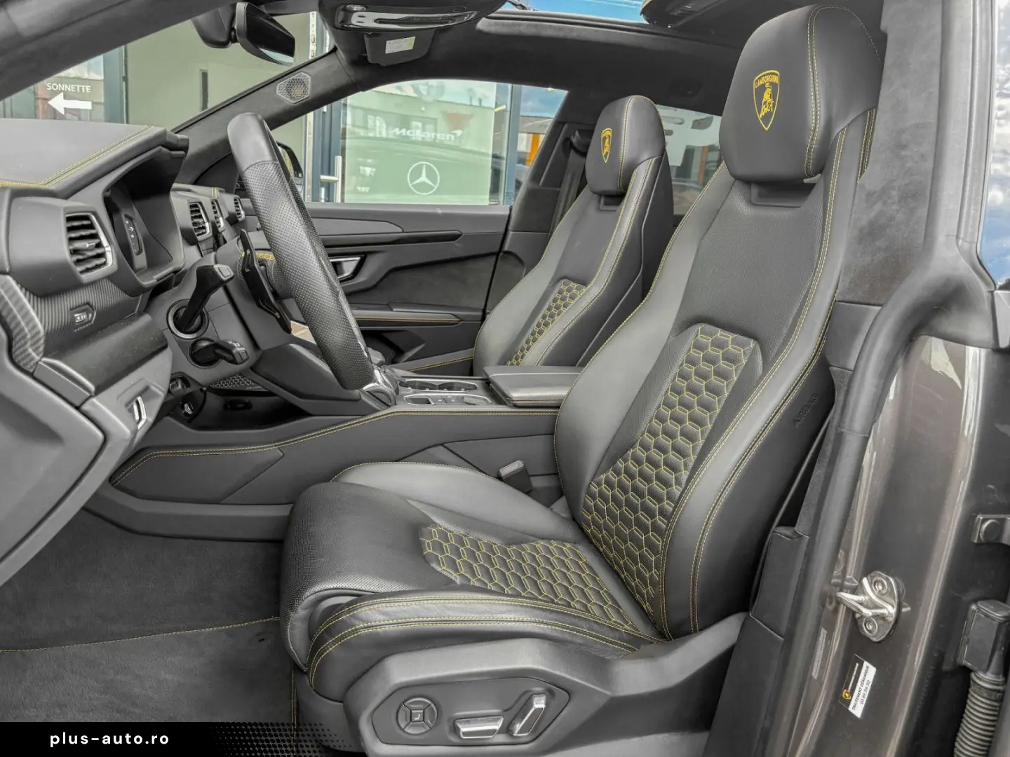 LAMBORGHINI Urus URUS S   Bang & Olufsen 3D   Carbone   23