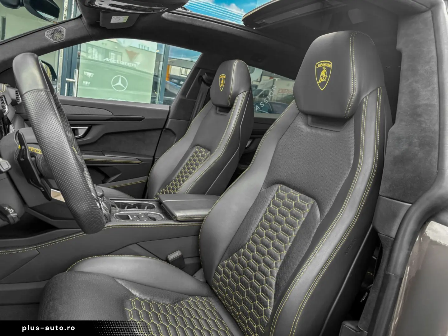 LAMBORGHINI Urus URUS S   Bang & Olufsen 3D   Carbone   23