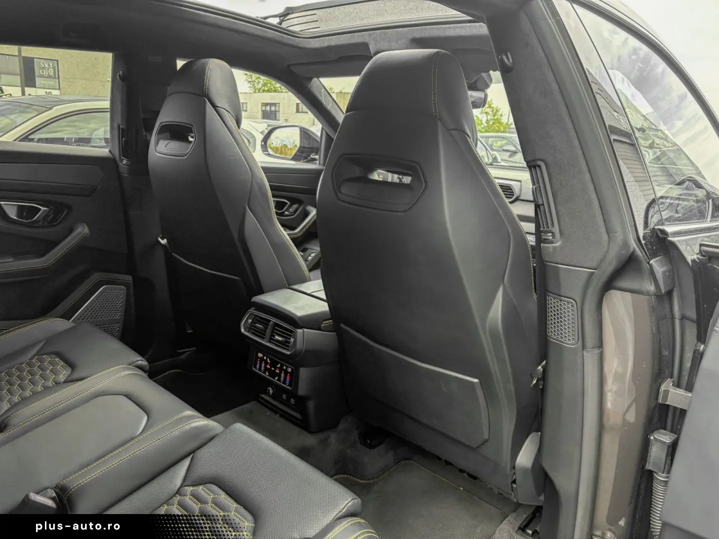 LAMBORGHINI Urus URUS S   Bang & Olufsen 3D   Carbone   23