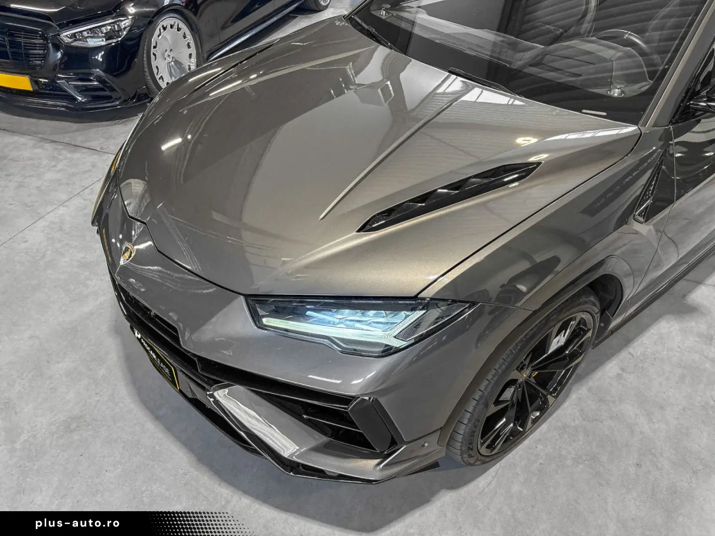 LAMBORGHINI Urus URUS S   Bang & Olufsen 3D   Carbone   23