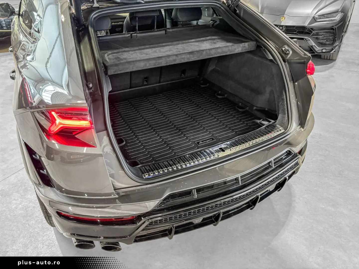 LAMBORGHINI Urus URUS S   Bang & Olufsen 3D   Carbone   23