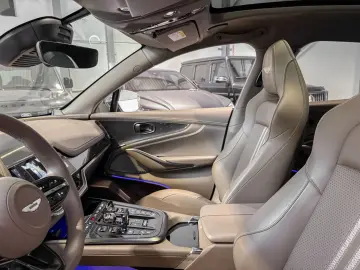 ASTON MARTIN DBX ASTON MARTIN DBX707  FACELIFT  4.0 …