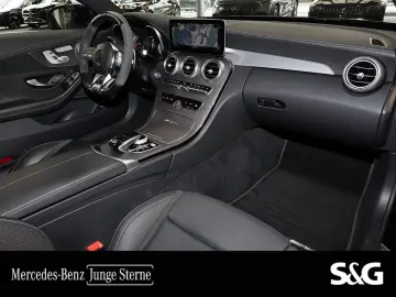 Mercedes-Benz C 63 AMG S KAMERA CARPLAY M-LED MEMORY 19 ZOLL
