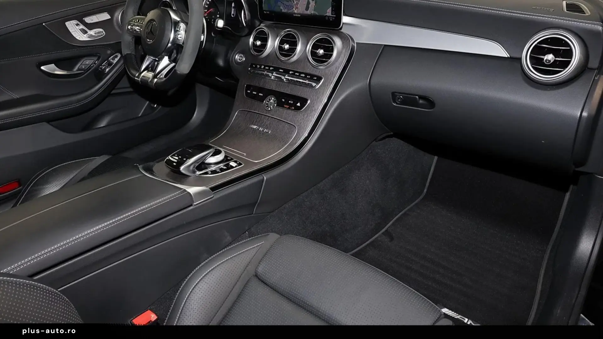 Mercedes-Benz C 63 AMG S KAMERA CARPLAY M-LED MEMORY 19 ZOLL