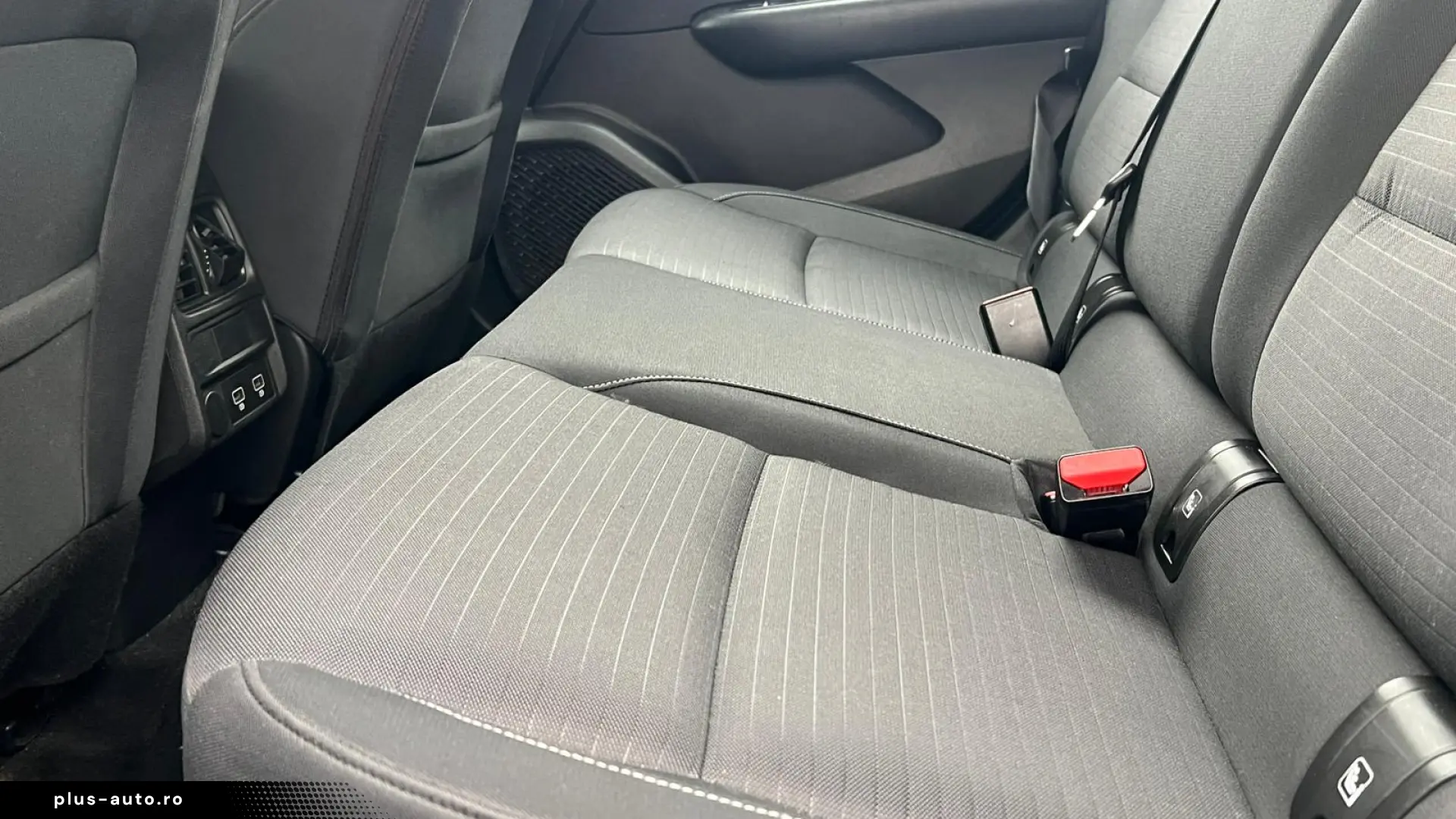 Renault Arkana Zen 1.3TCe GPF 140 CP EDC