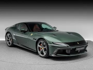 FERRARI 12Cilindri