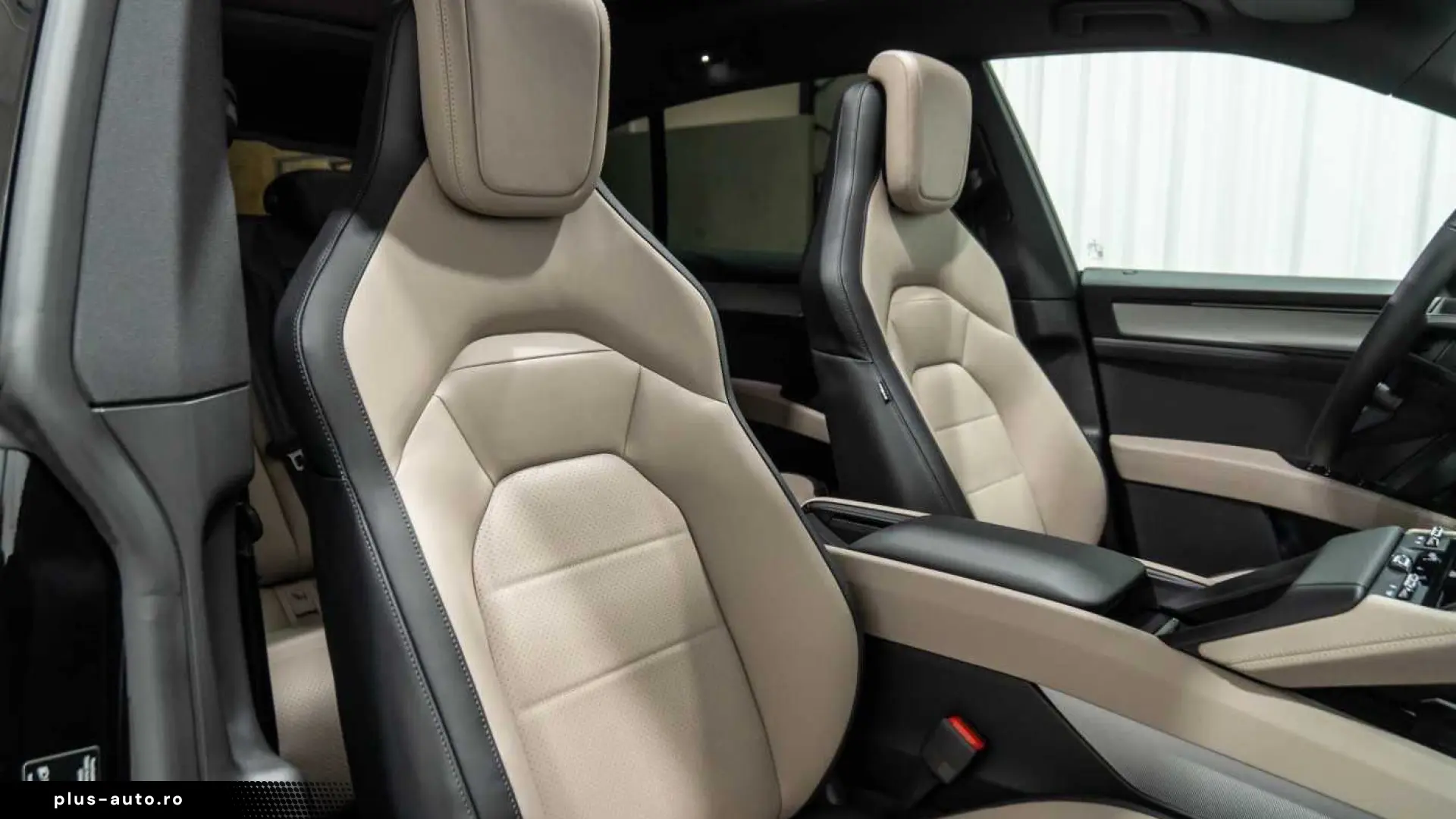 Porsche Cayenne Electric