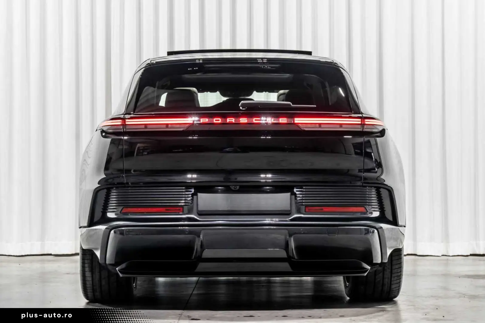 Porsche Cayenne Electric