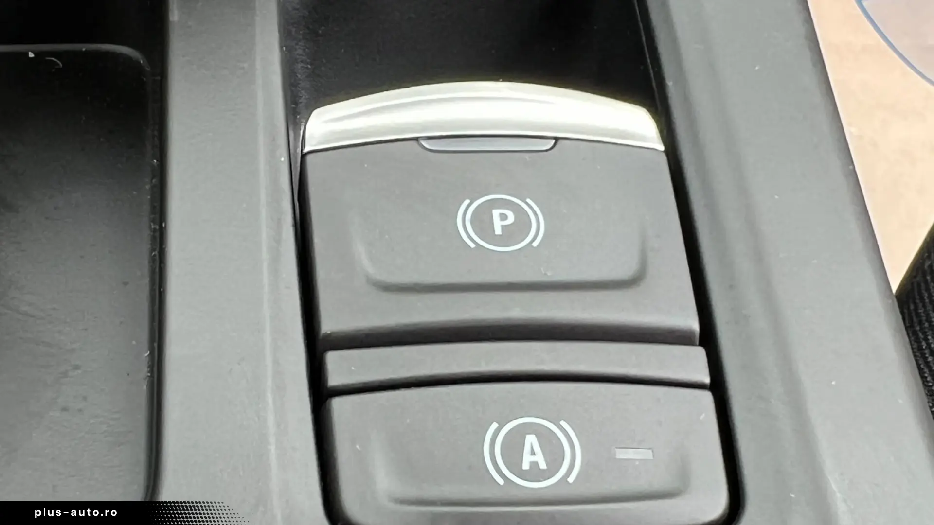 Renault Arkana Esprit Alpine mild-hibrid 1 3TCe 160 CP EDC