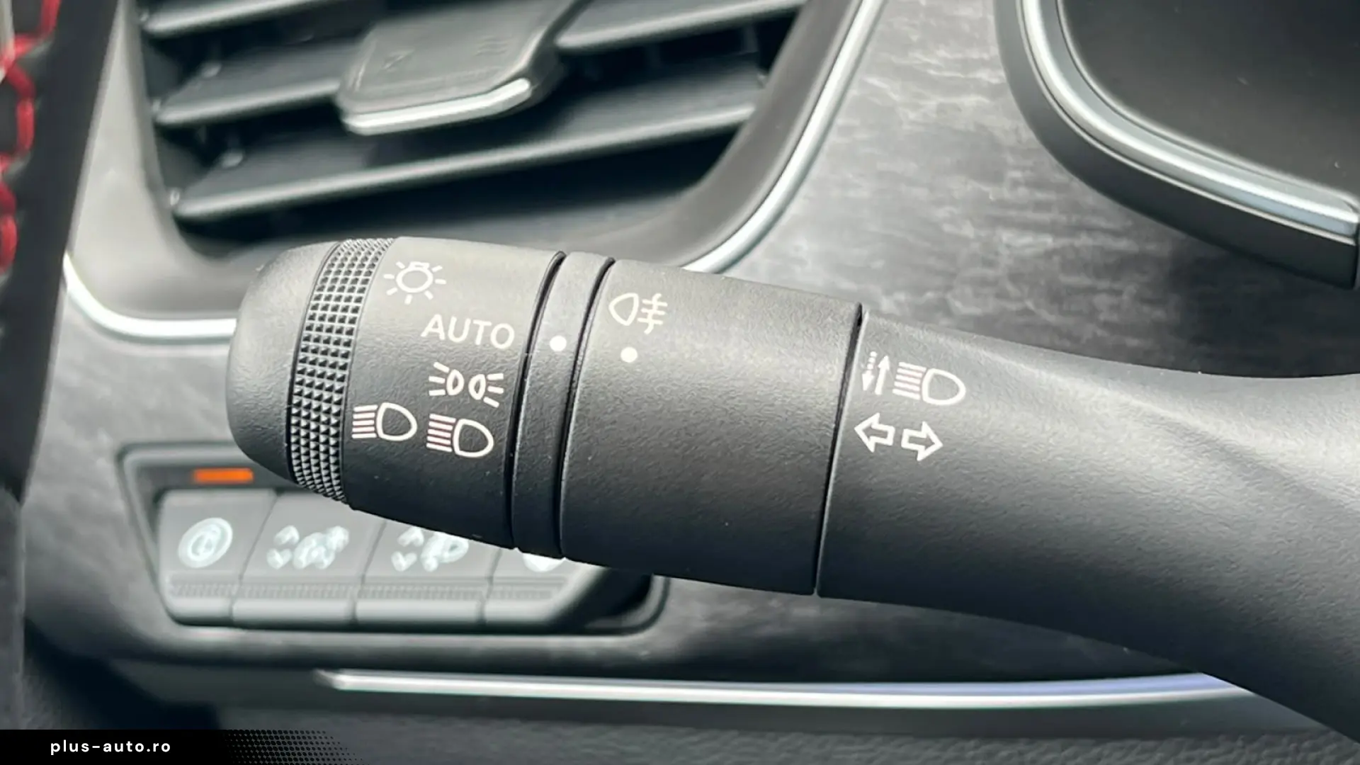 Renault Arkana Esprit Alpine mild-hibrid 1 3TCe 160 CP EDC