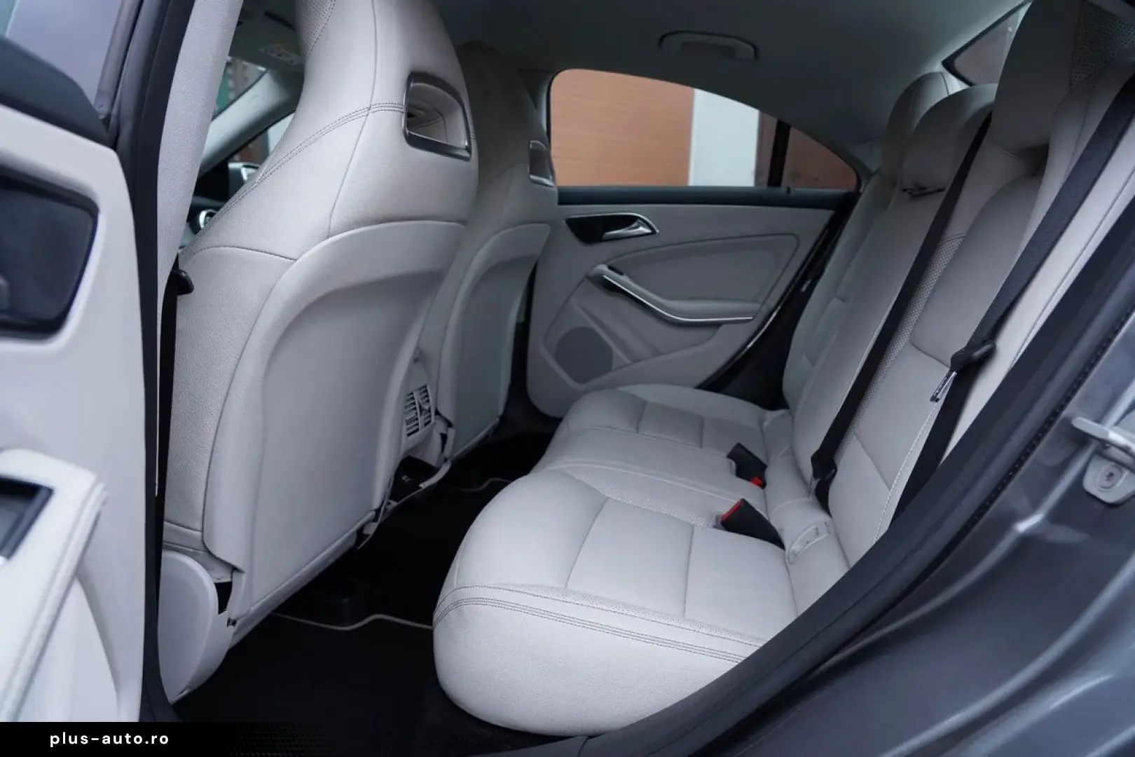 Mercedes-Benz Cla-200