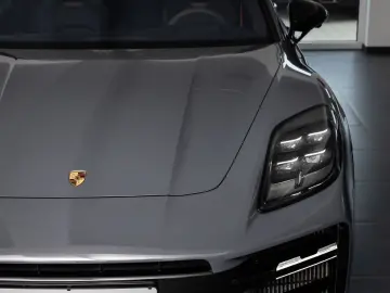 PORSCHE Panamera GTS SportDesign Beifahrerdisplay Pano