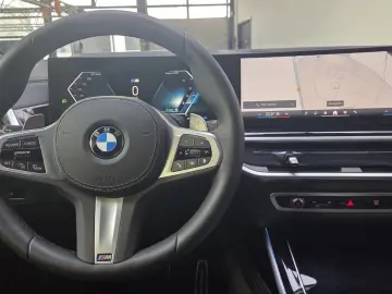 BMW X7 xDrive40d M Sport Pro AHK Sitzlüftung ACC