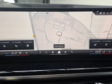 BMW X7 xDrive40d M Sport Pro AHK Sitzlüftung ACC