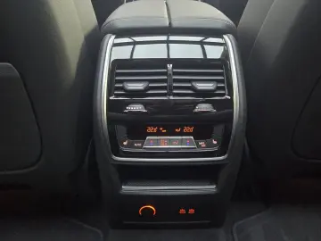 BMW X7 xDrive40d M Sport Pro AHK Sitzlüftung ACC