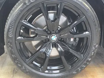BMW X7 xDrive40d M Sport Pro AHK Sitzlüftung ACC