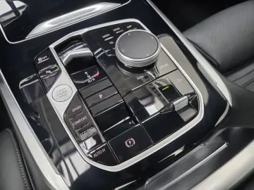 BMW X7 xDr40d M Sport Pro AHK ACC 360  Sitzlüftung