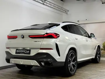 BMW X6 xDrive30d M Sport Pro AHK Pano Sitzlüft. ACC