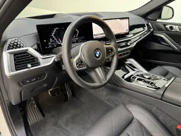 BMW X6 xDrive30d M Sport Pro AHK Pano Sitzlüft. ACC