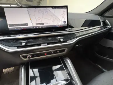 BMW X6 xDrive30d M Sport Pro AHK Pano Sitzlüft. ACC