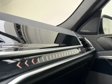 BMW X6 xDrive30d M Sport Pro AHK Pano Sitzlüft. ACC