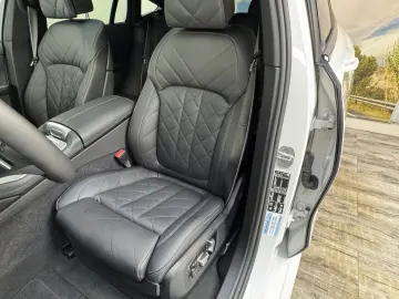 BMW X6 xDrive30d M Sport Pro AHK Pano Sitzlüft. ACC