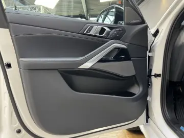 BMW X6 xDrive30d M Sport Pro AHK Pano Sitzlüft. ACC