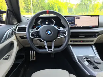 BMW M440d xDr.Coupé M Sport HUD ACC GlasD.SuView H