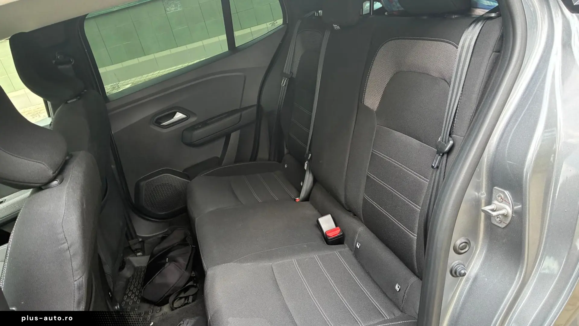 Logan XX 2025 7000 km TCe 90cp
