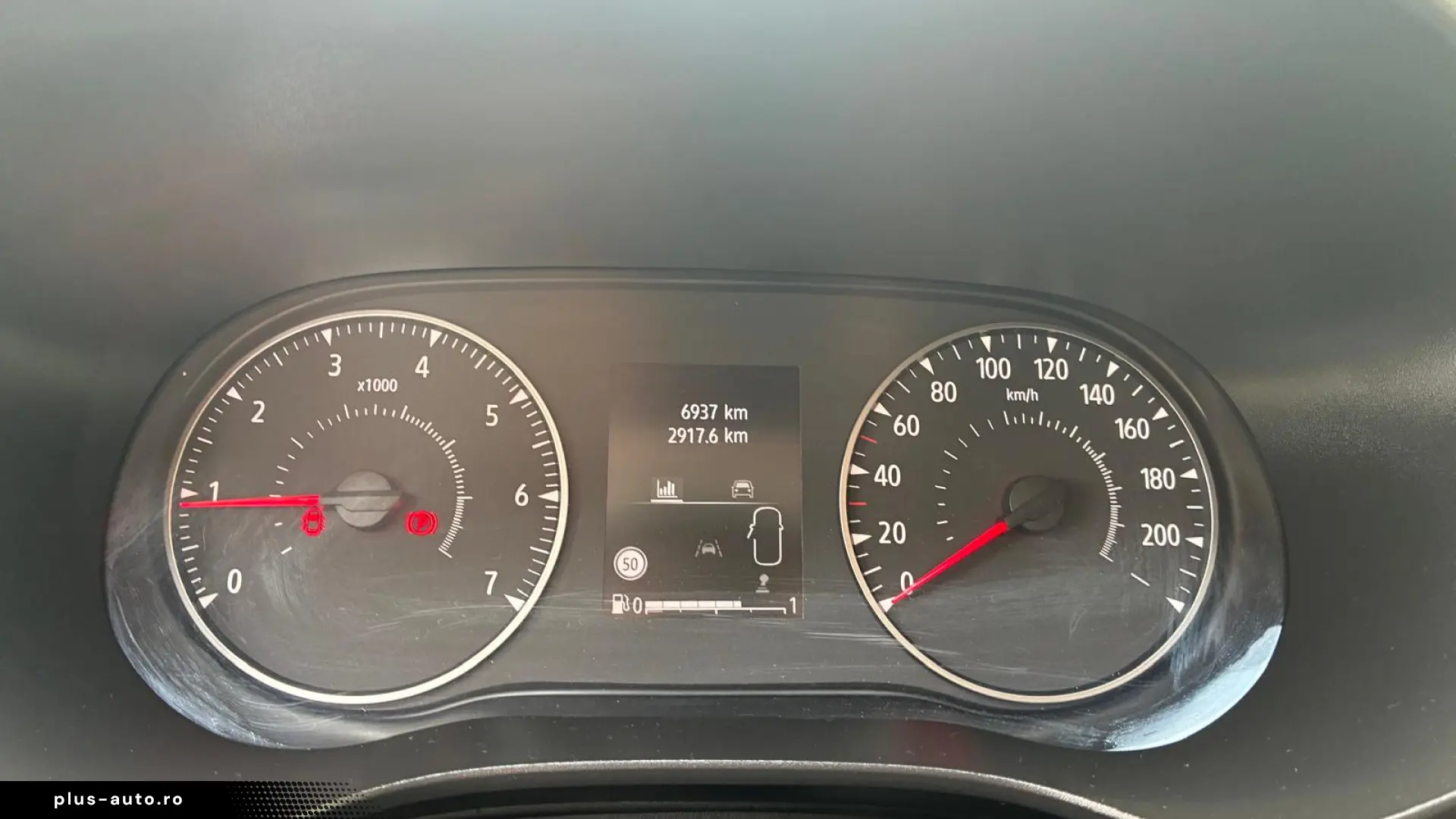 Logan XX 2025 7000 km TCe 90cp