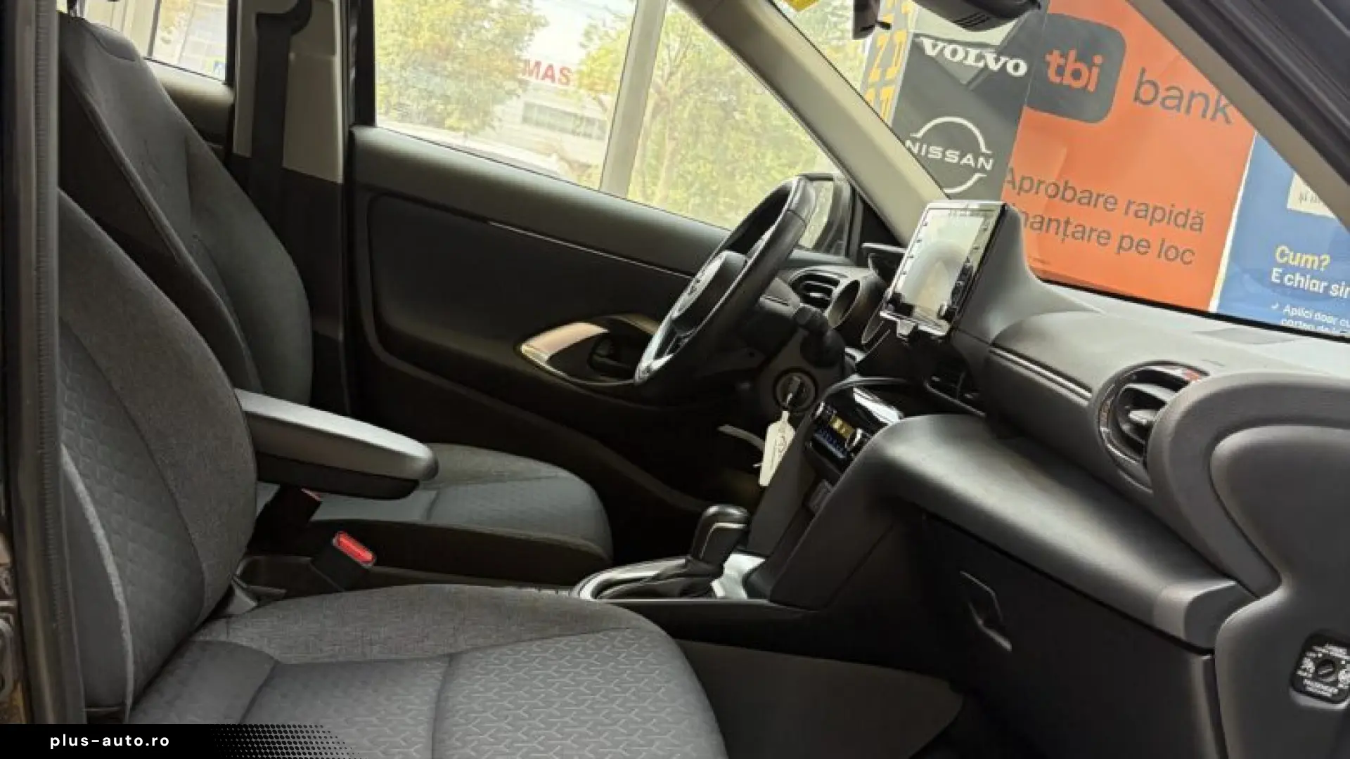 TOYOTA YARIS CROSS 2024 HEV