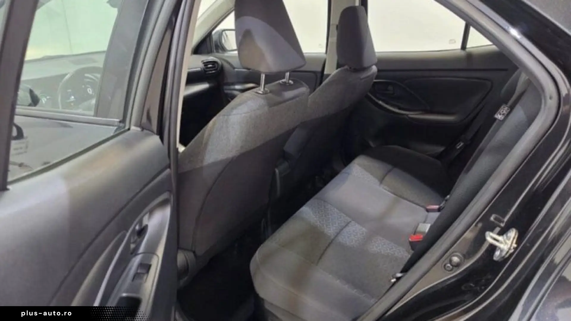 TOYOTA YARIS CROSS 2024 HEV