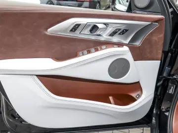 BMW XM Label