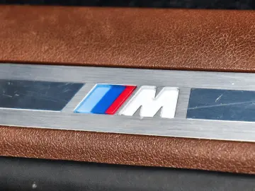 BMW XM Label