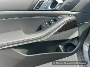 BMW X5 xDrive30d M Sportpaket 1000 € netto Zubehör O