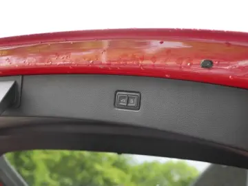 AUDI Q7 TDI quattro S line AHK ACC HuD LM21 Matrix LE